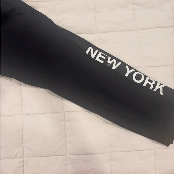 lululemon Athletica x SoulCycle Black Align Leggings (25” Inseam) - Picture 7 of 7